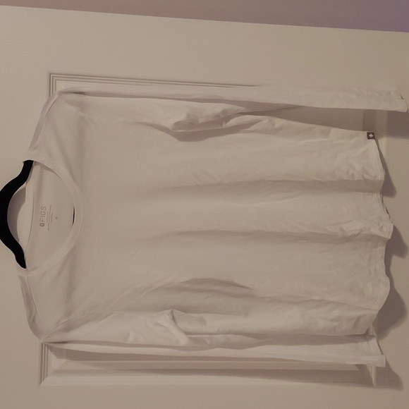 Figs Tops - Nwot figs white tshirt